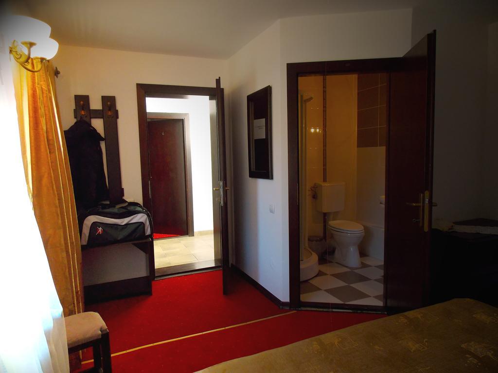 Casa Olteanu Pension Моечу-де-Жос Экстерьер фото